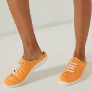Vionic Beach Breeze Orange Lace Up Sneakers Women's Size 9.5 Comfort Shoes